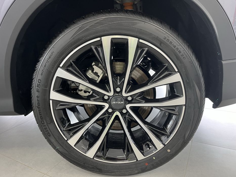 Продам колеса. R 20. 255/45.