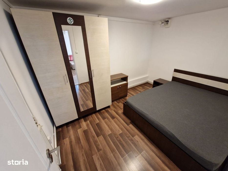 Apartament la casa cu 3 camere in Floresti ,zona Closca — fotografia 3