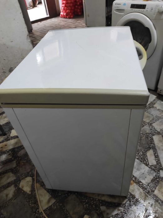 Морозильник 150 л. Б/у а хорошем состоянии.