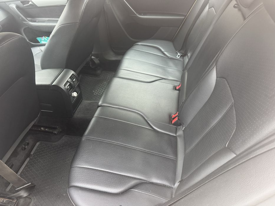 Masina passat b7