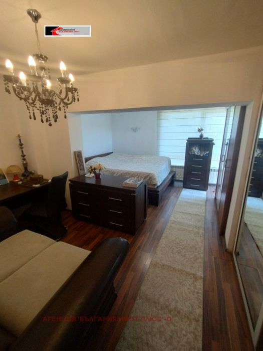 Продава се Къща в Банкя - 240 кв.м за 1625 €/кв.м - Снимка #12