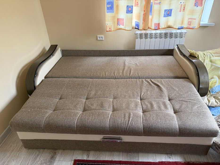 Продам диван книжка