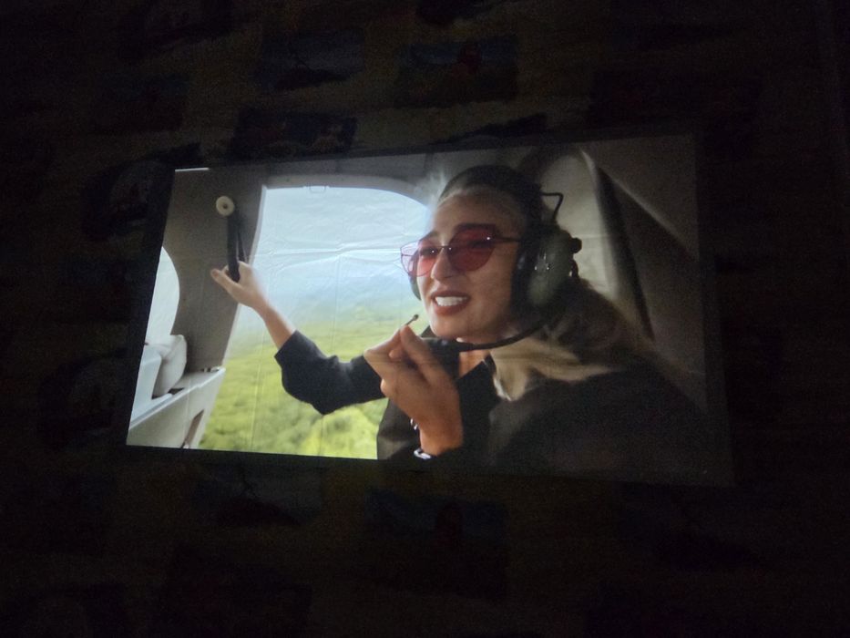 Отличный проектор Lenovo + приставка Xiomi 4k stick 2nd gen