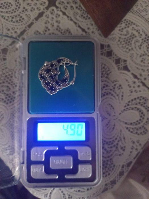 Продам серьги серебро 925