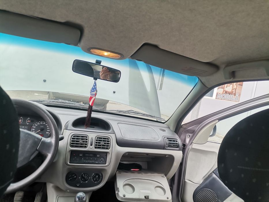 Renault Clio/1,5 Diesel/4 uși