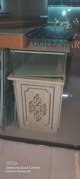 2 ta kamplekt bor hamma narsasi ichida