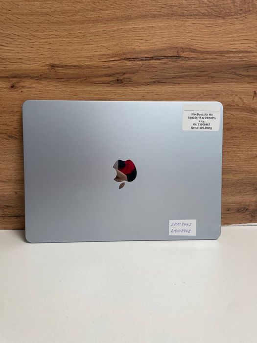 MacBook Air M4/BariBarShop/рассрочка/red