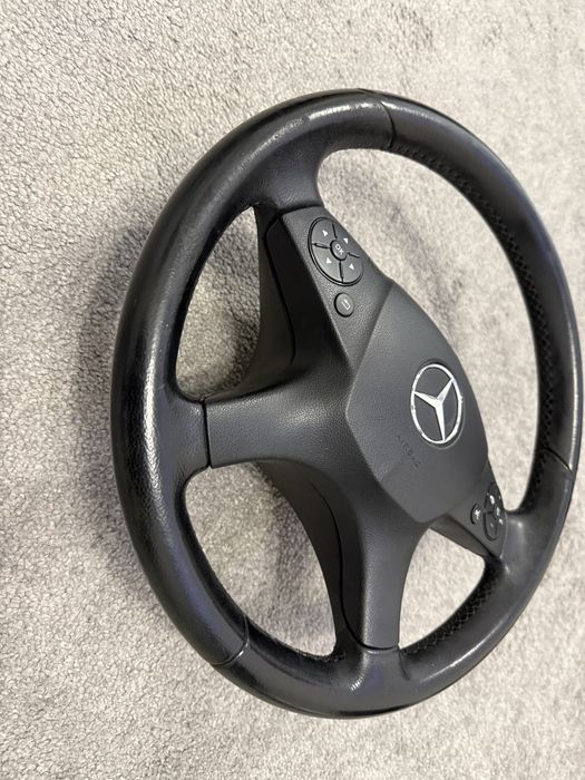 волан за mercedes w204