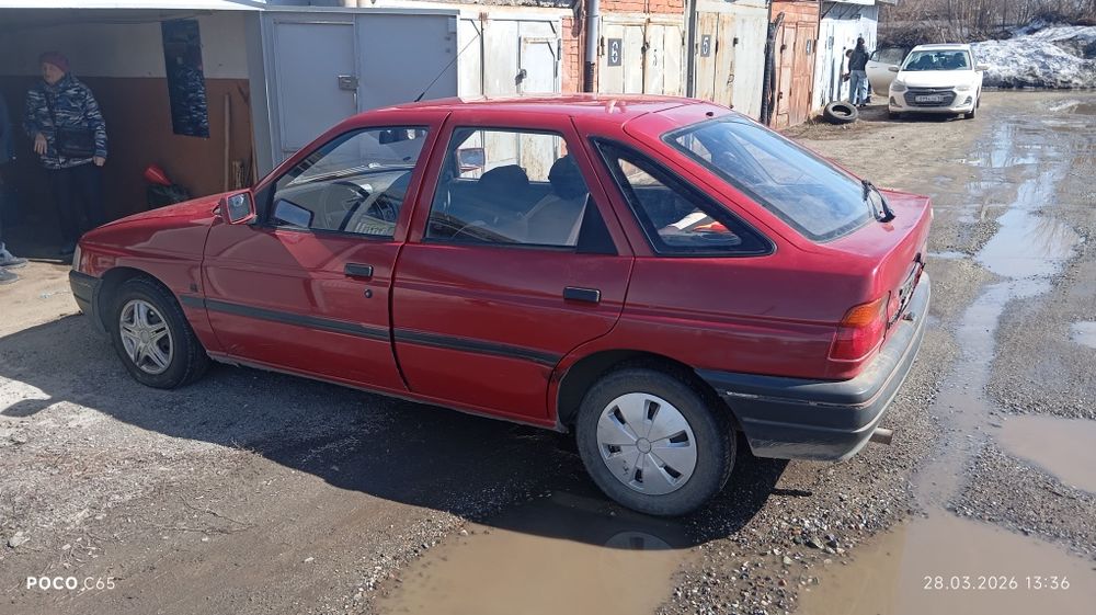 Продам Форд Эскорт