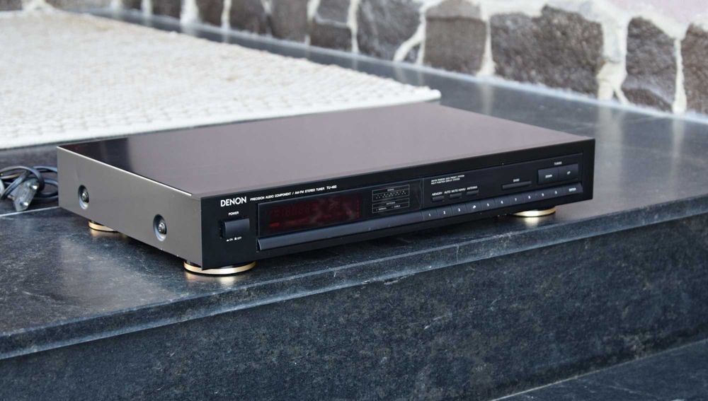 Tuner Denon TU-460, radio