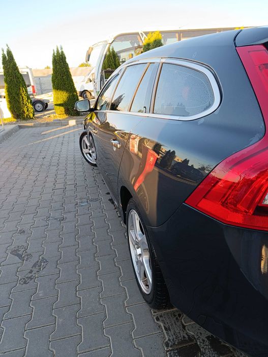 Volvo V60 163, 2.0