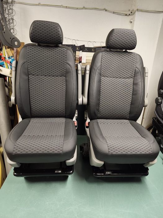 set scaune șofer și pasager de VW Caravelle, Multivan, T5, T6