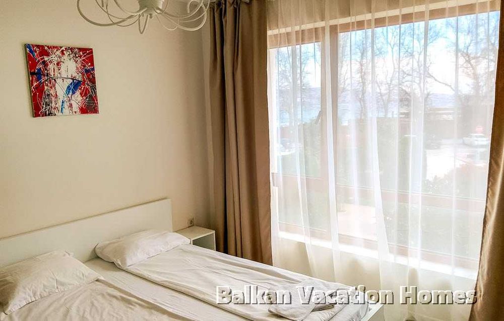 Тристаен апартамент с морска гледка във Varna Southbay Residence