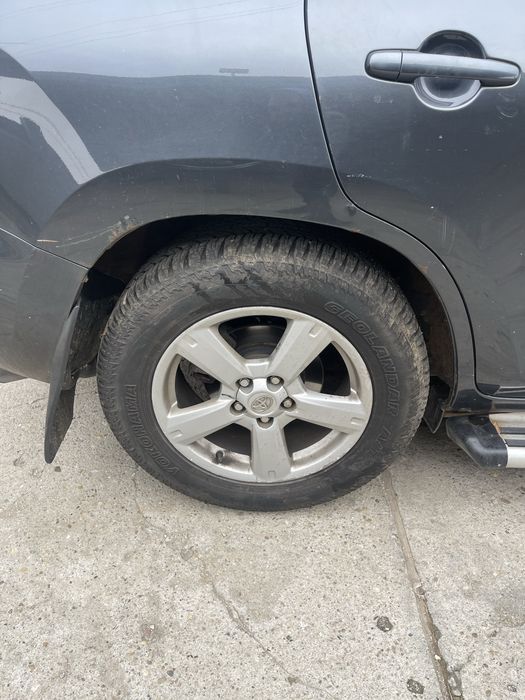 Jante aliaj cu caucuri de off road 225/65R17 Toyota Rav 4