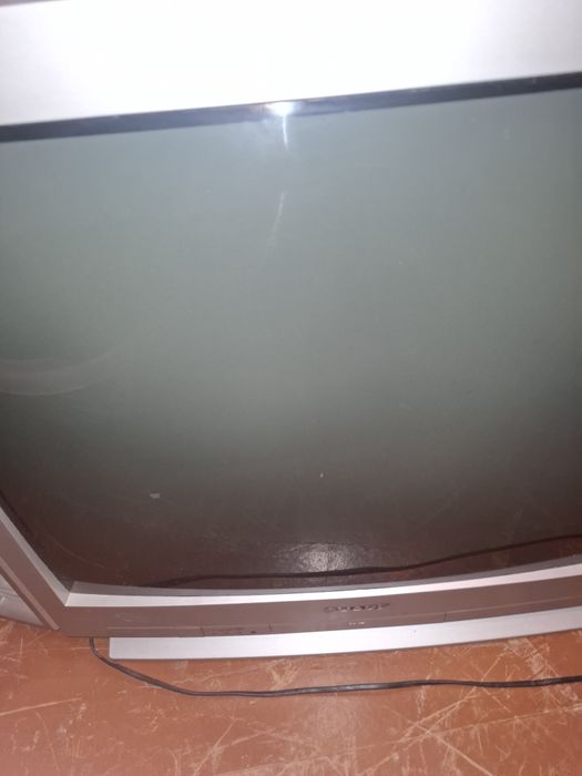 Телевизор. Бу.  Продаётся.