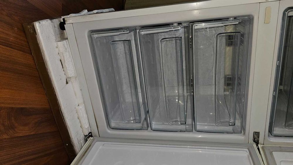 Продам холодильник Самсунг