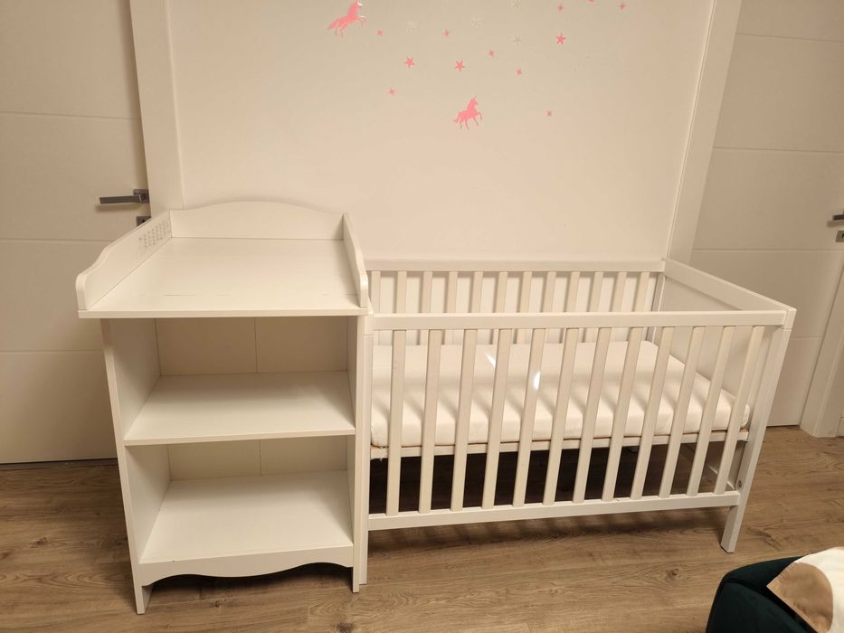 Masa de înfășat ikea