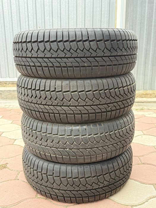 Продам шины зимние Шеstlake R16