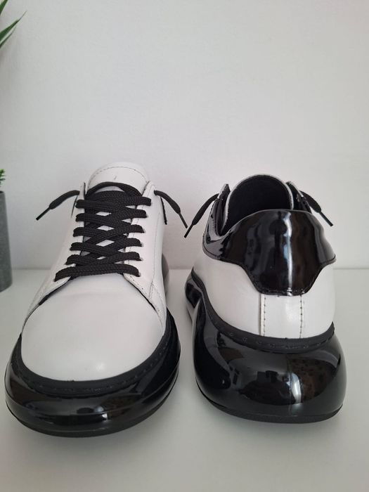 Sneakers barbati din  piele mărimea 41