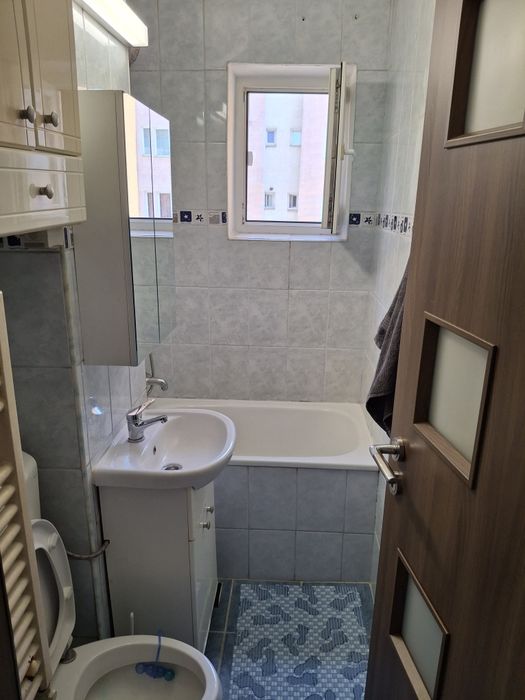 Inchiriez apartament 2 camere -LUPTEI