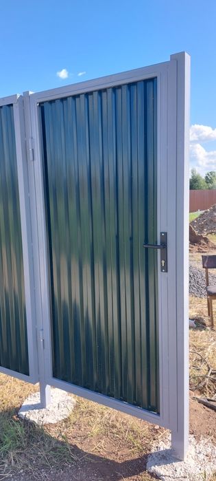 Заборы и сварочные работы.