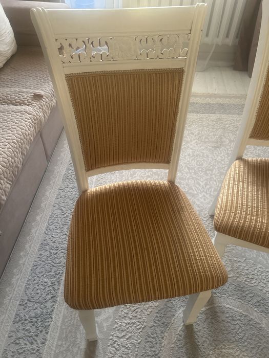 Стулья , состояние хорошие. 8 шт.