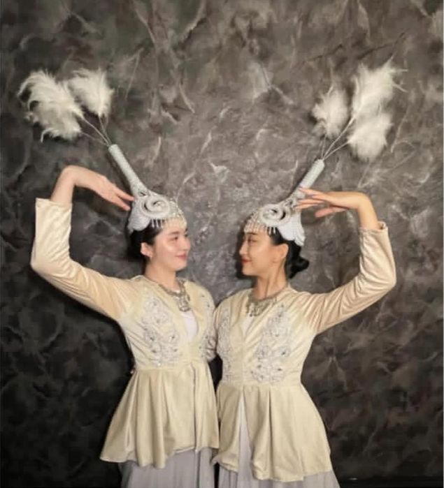 Национальные костюмы