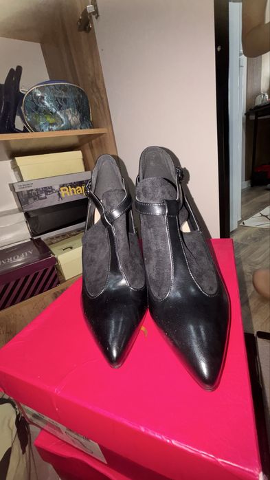 Срочна продаю обуви.