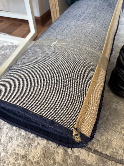 Продается  ковер