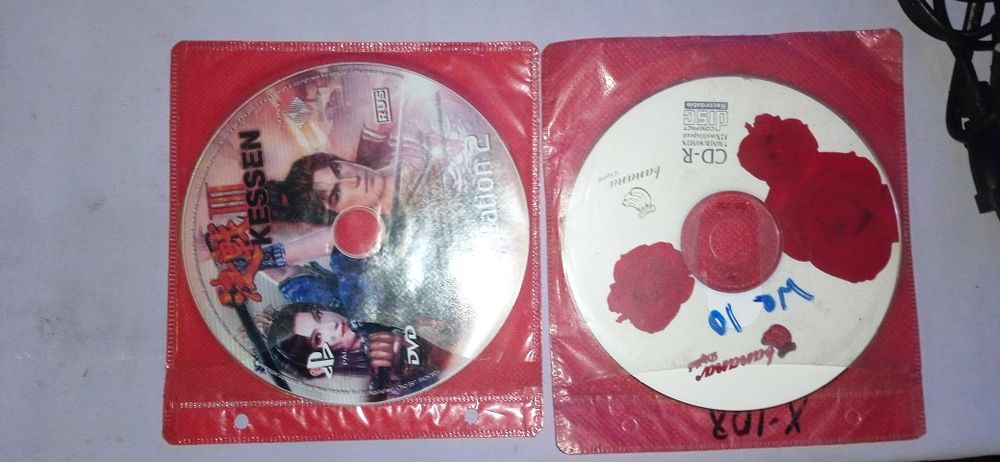 Playstation 2 slim sotiladi ishlaydi