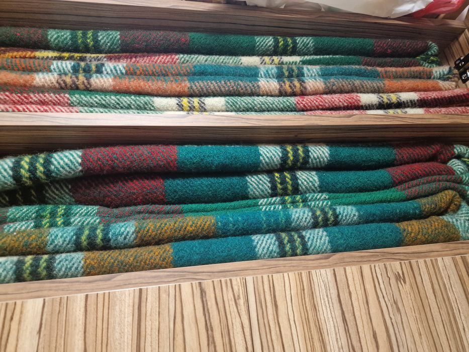 6 бр. чисто нови родопски одеяла