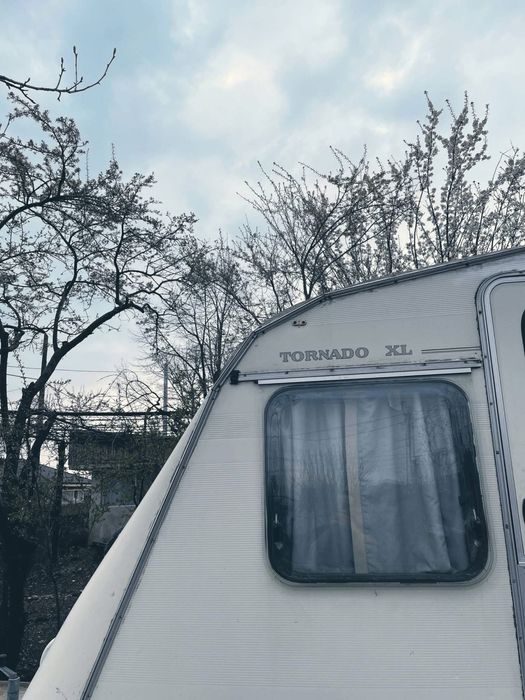 Vand sau schimb rulota Elddis