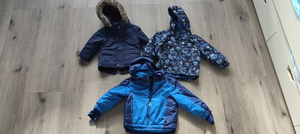 Vând geaca de iarna pentru copii