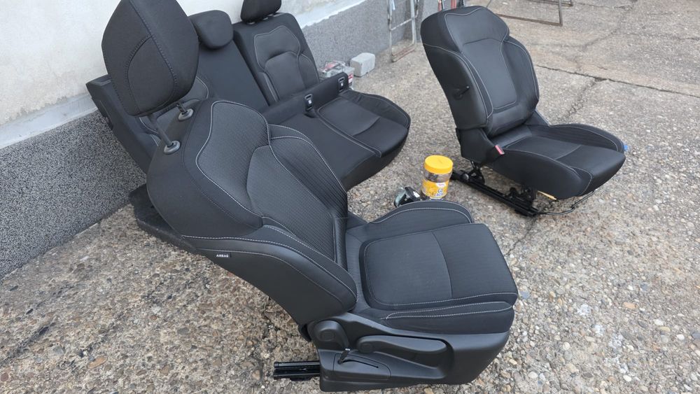 Interior Scaune + Bancheta + Centuri Renault Megane IV