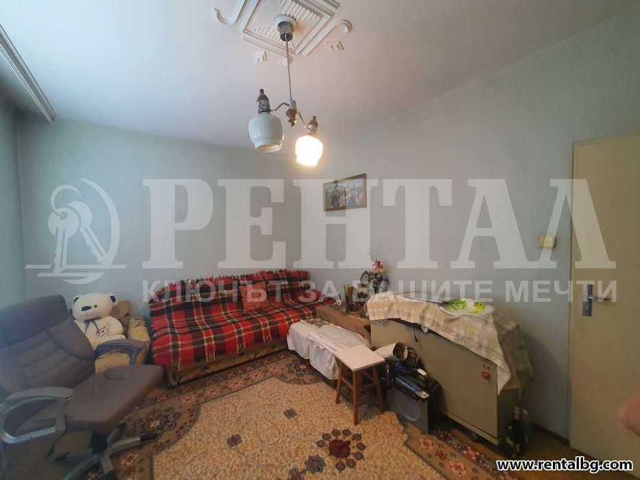 Продава се Тристаен апартамент в Пловдив, Кючук Париж - 87 кв.м за 1598 €/кв.м - Снимка #5