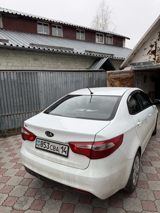 Kia Rio 2015 срочно