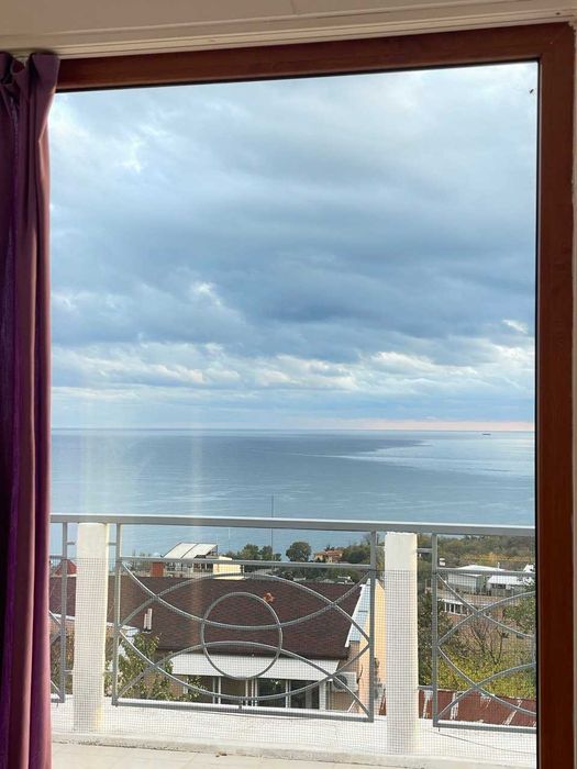 Дава се под наем Къща в Бургас, Център - 220 кв.м за 1300 € - Снимка #14