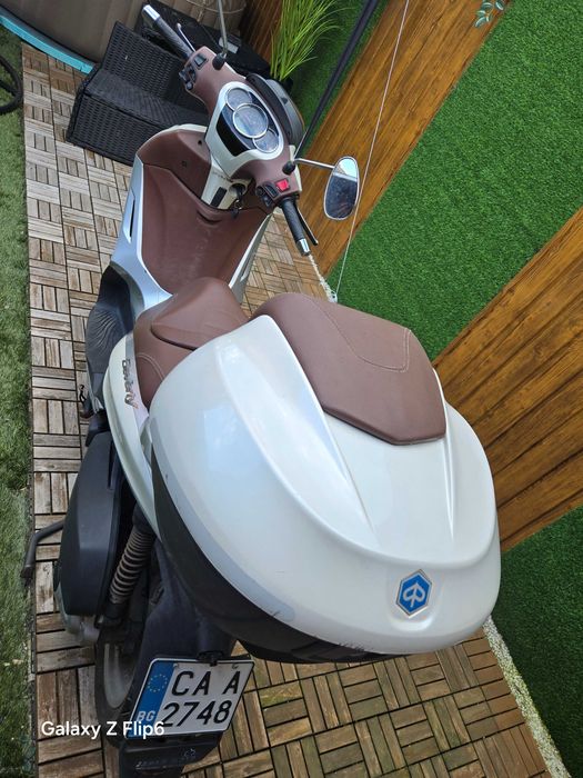 Продавам скутер Piaggio Beverly 300 i.e.