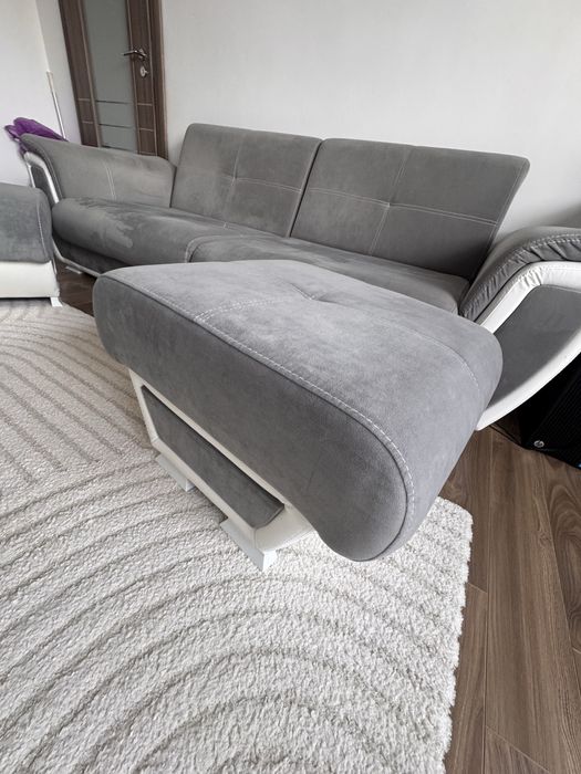 Canapea extensibilă Princess II + 2 tabureți Vellea Home