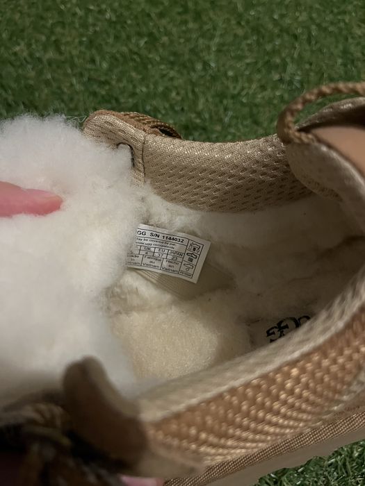 papuci ugg femei