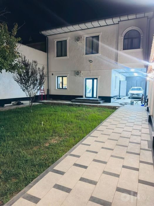 Продам дом в Центре Кибрая.Макро