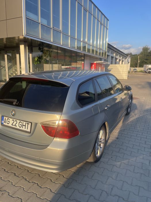 Vând bmw seria 3 e91
