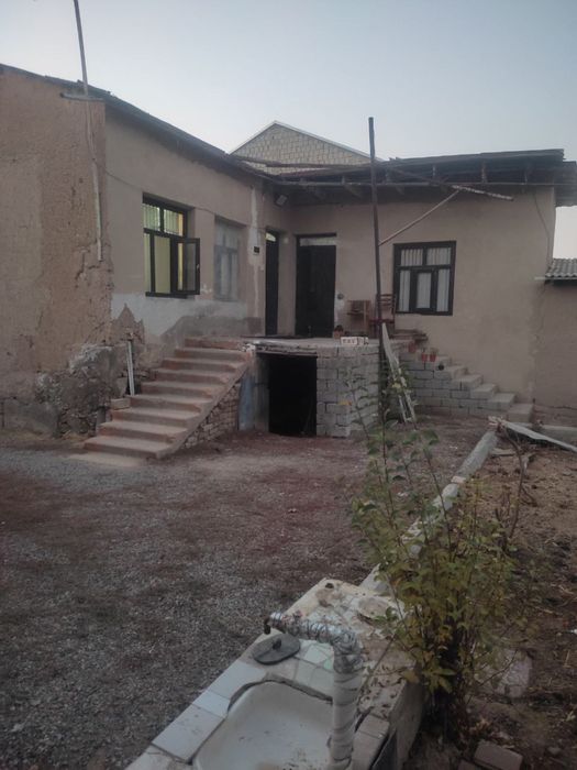 Qibray Chinobodda hovli sotiladi