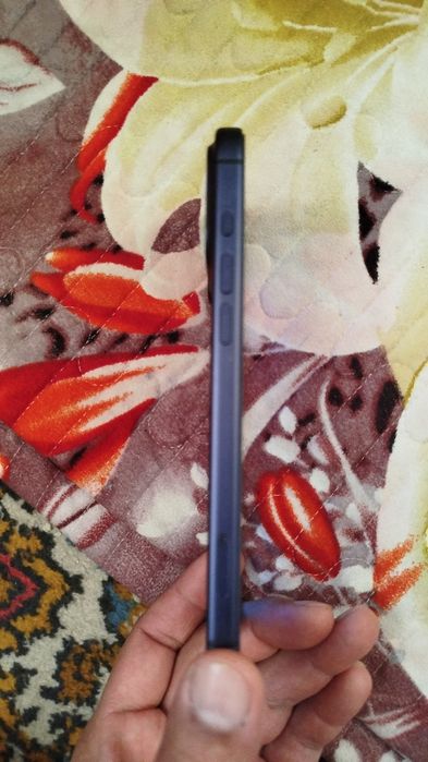 Айфон 17про мах продам