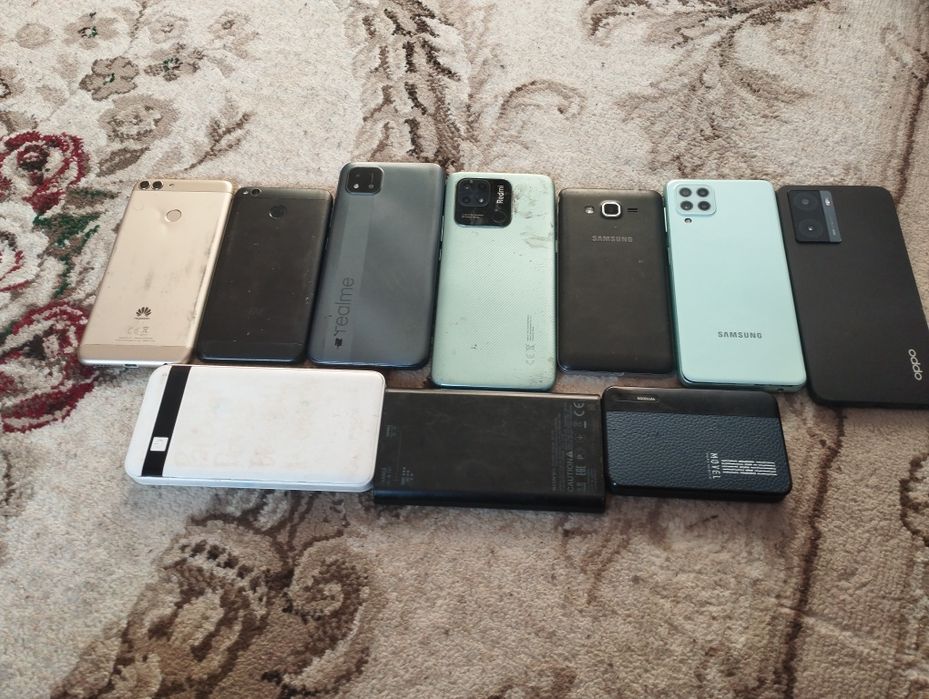 Продаю все эти телефоны для запчастей