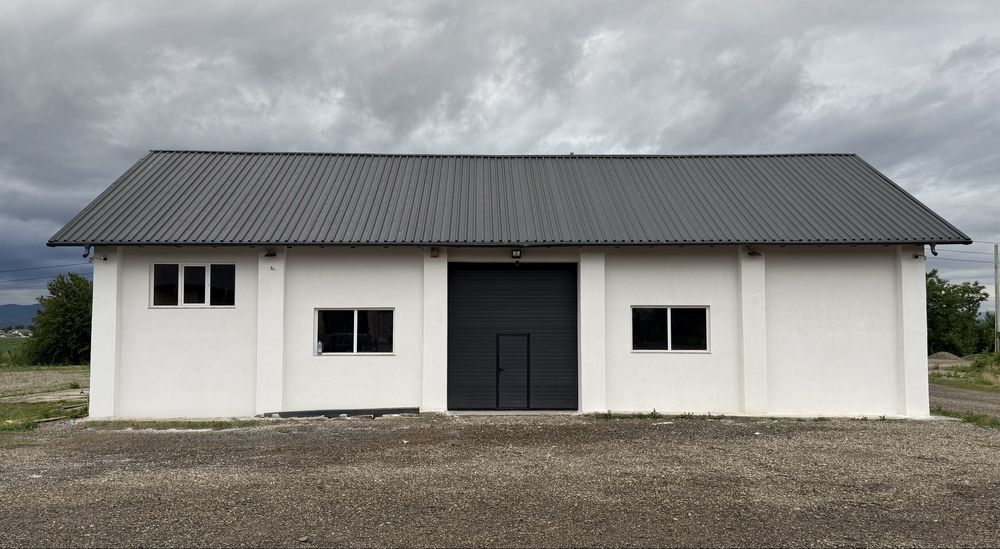 Închiriez / De Închiriat Spațiu Comercial / Hală / Depozit / Garaj 200 MP, Spătărești + ACCES TIR
