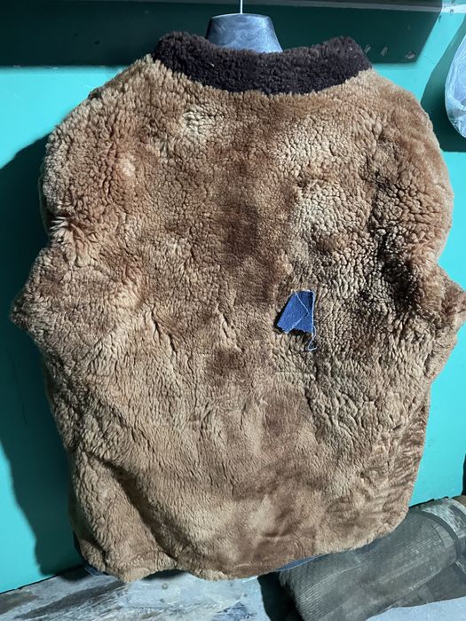 Продам куртку меховую .