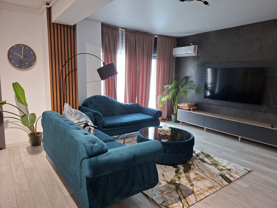 Inchiriez apartament 2 camere bloc Riviera