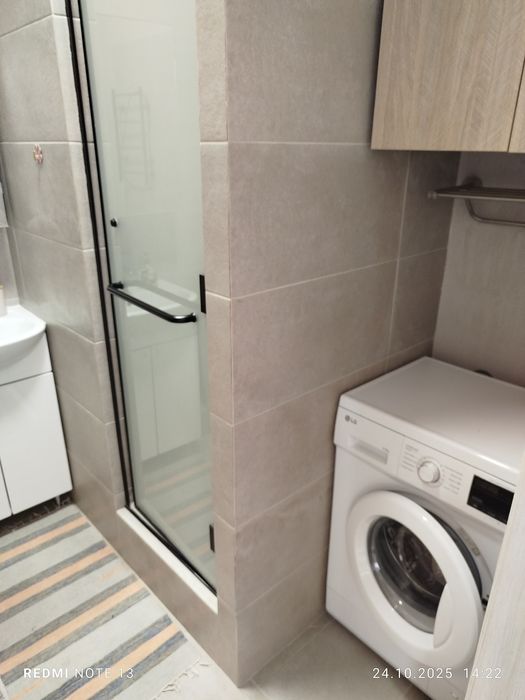 1ком район Кошкарбаева. Новая квартира.