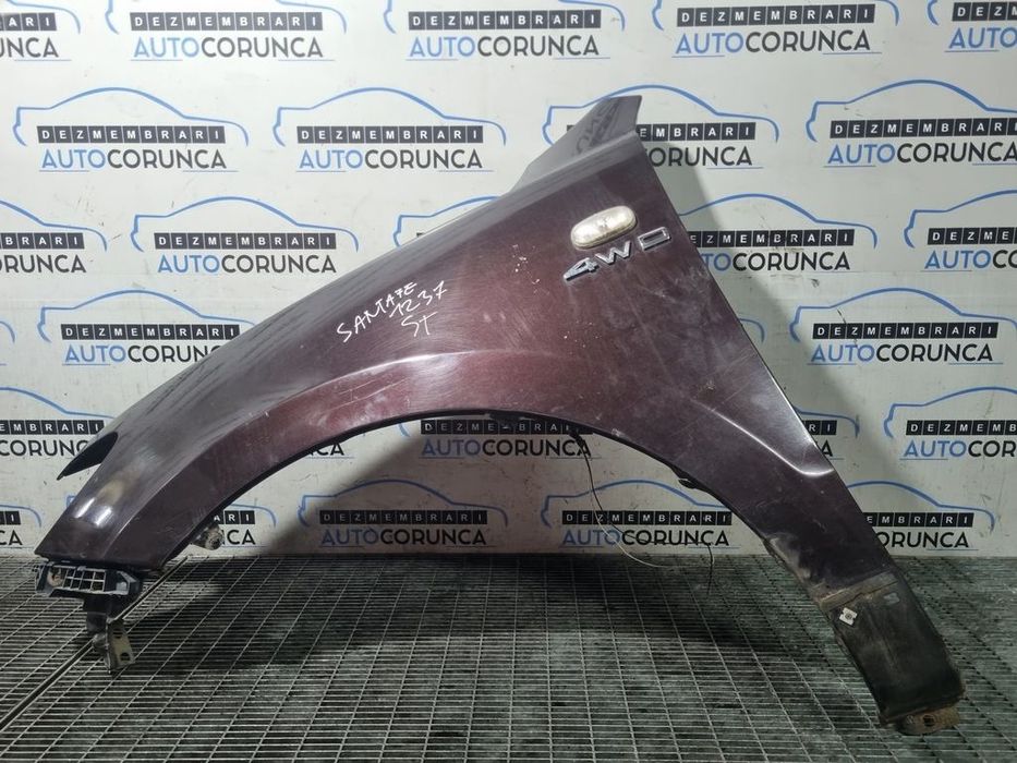 Aripa Stanga Fata Hyundai Santa Fe 2 2007 - 2012 4 Usi NEGRU (1237)